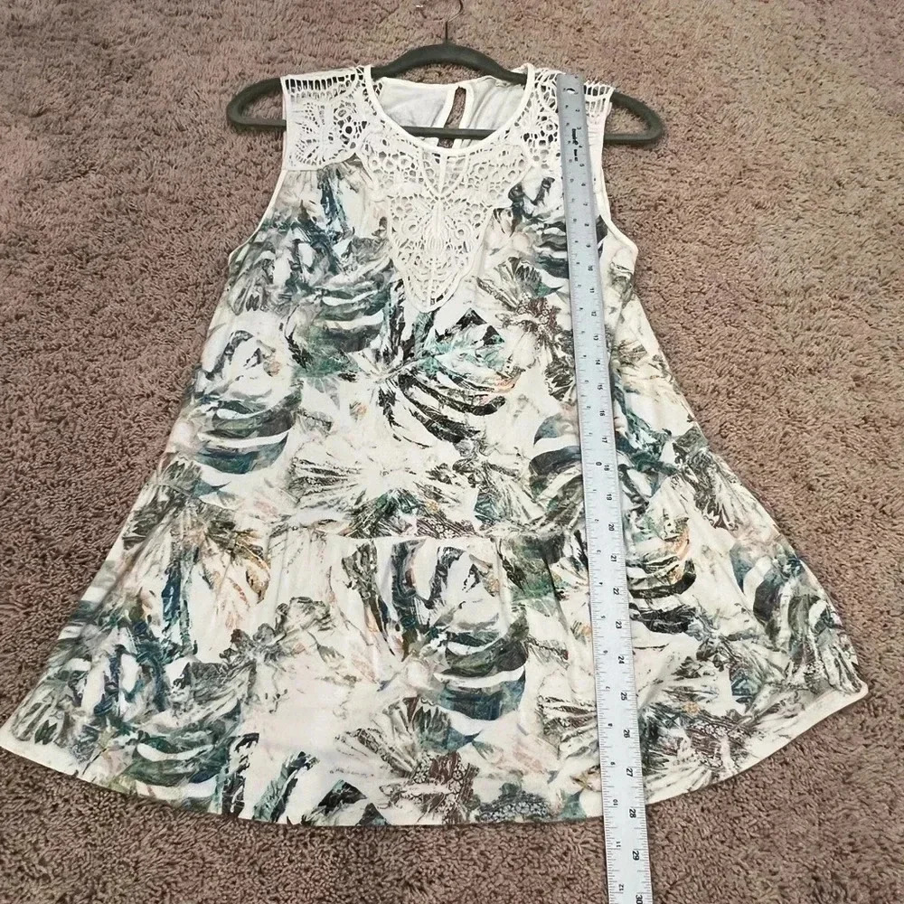 Anthropologie meadow rue lia lace botanical leaf peplum  top medium sleeveless - Picture 11 of 14